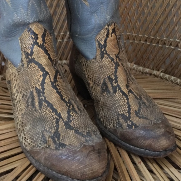 PYTHON Snakeskin mid-calf cowboy boots   9/9.5 - Picture 2 of 8